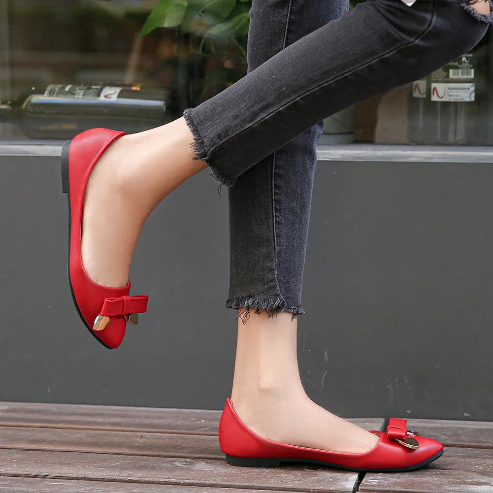 Женские туфли на одну ногу с острым носком и небольшим носком на плоской подошве, повседневные туфли с бабочкой и цветком на плоской подошве, размер 46