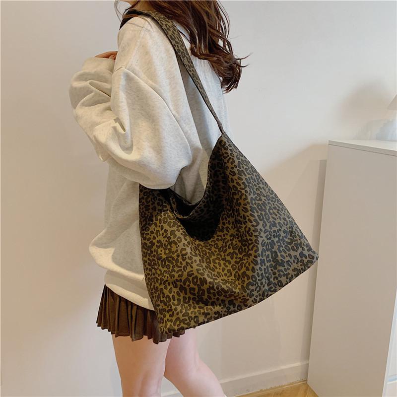 Leopard Print Bag Women's Large Capacity 2025 New Autumn and Winter Leisure Canvas Shoulder Shopping Bag Class Commuter Tote Bag