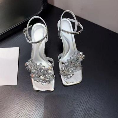 Модные роскошные прозрачные сандалии на платформе со стразами для женщин, с открытым носком, летняя мода, с ремешком на пятке, праздничные туфли для платья, хрустальный бант, высокие каблуки