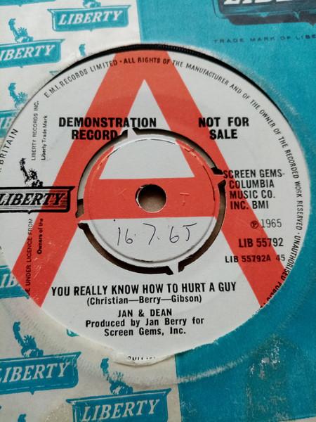 7inch Record JAN & DEAN - You Really Know How To Hurt A Guy / LIB55792 LIBERTY 1965 UK Pop Used