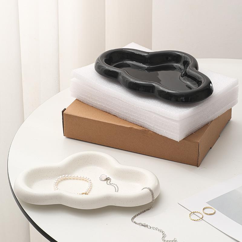 Скандинавский поднос для украшений Fengyundong Т-образной формы, неправильной формы, кремовое облако, поднос для хранения, керамический поднос для хранения
