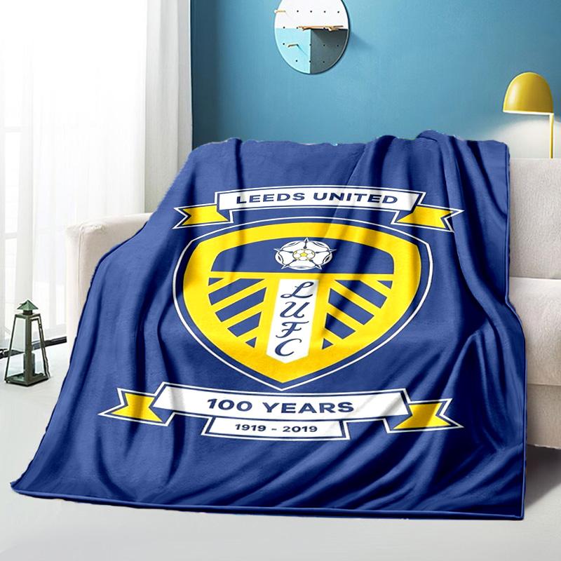 Leeds Crest Design Printed Throws Blanket Soft Flannel Blankets for Couch Bed Gifts for Men Women Picnic blanket Christmas gifts