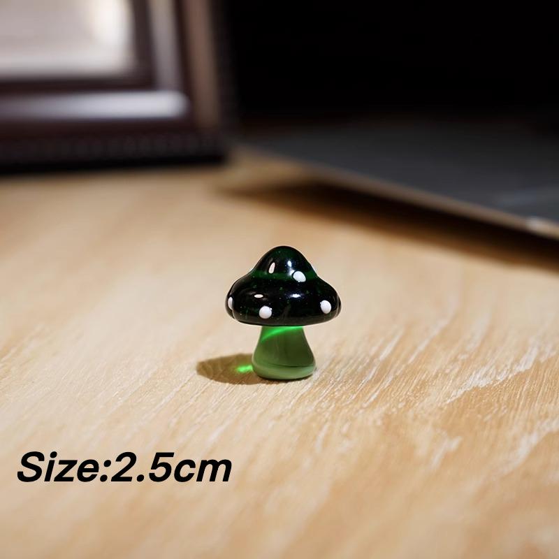 Семейство грибов Стеклянные украшения ручной работы Милая глазурованная фигурка гриба Мини-украшения для автомобиля Креативные праздничные подарки Оптом Новинка