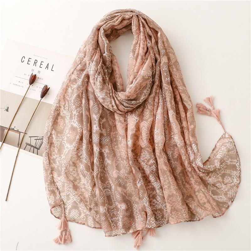 Autumn Fashion Lovely Cashew Floral Tassel Viscose Shawl Scarf Lady High Quality Soft Wrap Pashmina Stole Muslim Hijab 180*90Cm