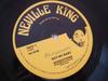 12-дюймовая пластинка SENSATIONS - Not My Baby NKD1 Neville King UK Reggae, Ska & Dub Б/у