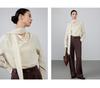 Женская приталенная рубашка Off-White с длинным рукавом и струящимся воротником - Универсальный дизайн для осени/зимы 2025