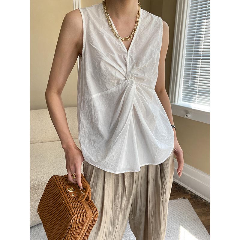 Sinan 3D Twisted French Pleated V-Neck Slim Sleeveless Vest SN3737
