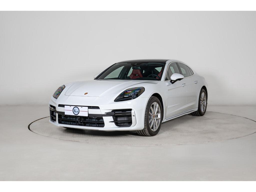 Panamera 976 Turbo Body Kit for 24-UP Model with Daytime Running Lights, Long Wheelbase