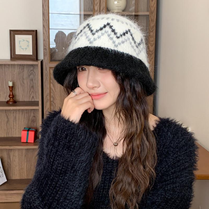 Winter Knit Bucket Hat For Women With Windproof Warmth And Casual Style