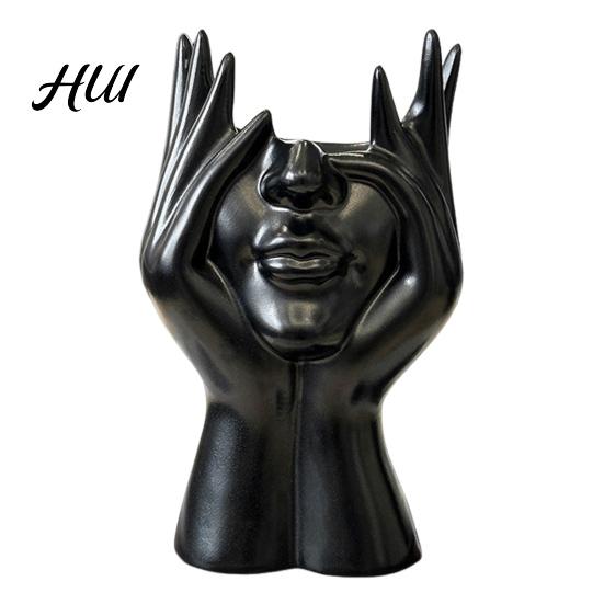 Abstract Face Design Plastic Pen Holder Creative Sculpture Large Capacity Art Supplies Organizer Desktop for Pens Erasers Crayons Markers Makeup Brush