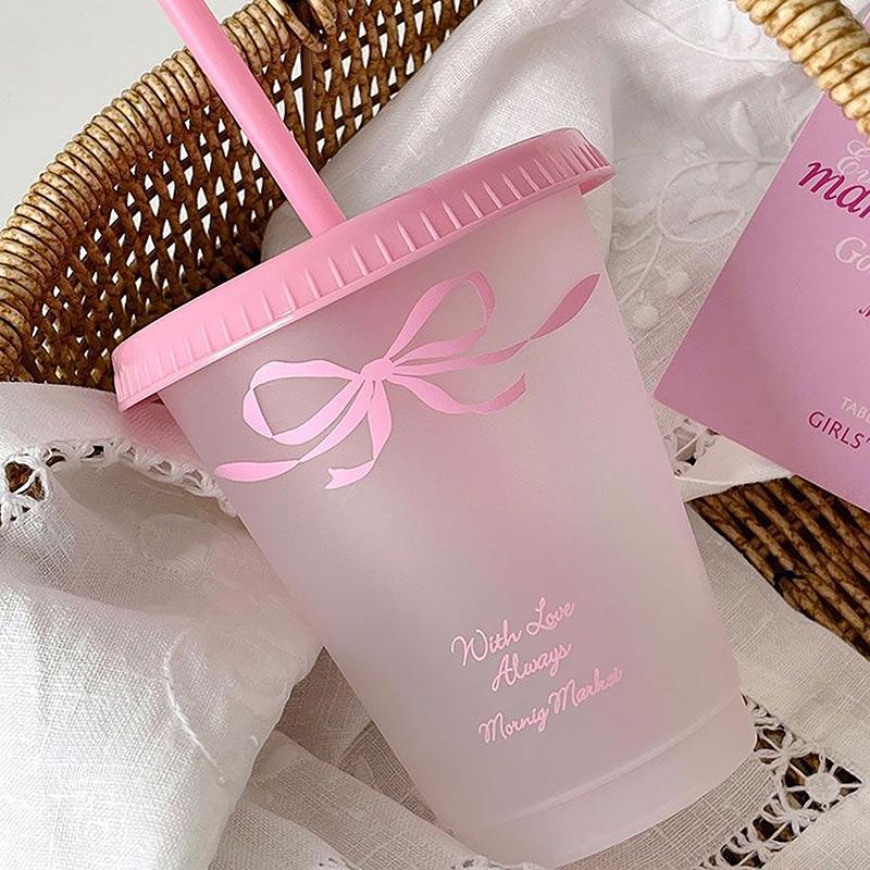 Kawaii стакан для воды с крышкой и соломинкой для кофе, сока, молока, чая, симпатичная пластиковая бутылка для воды, портативная многоразовая бутылка для питья, не содержит BPA