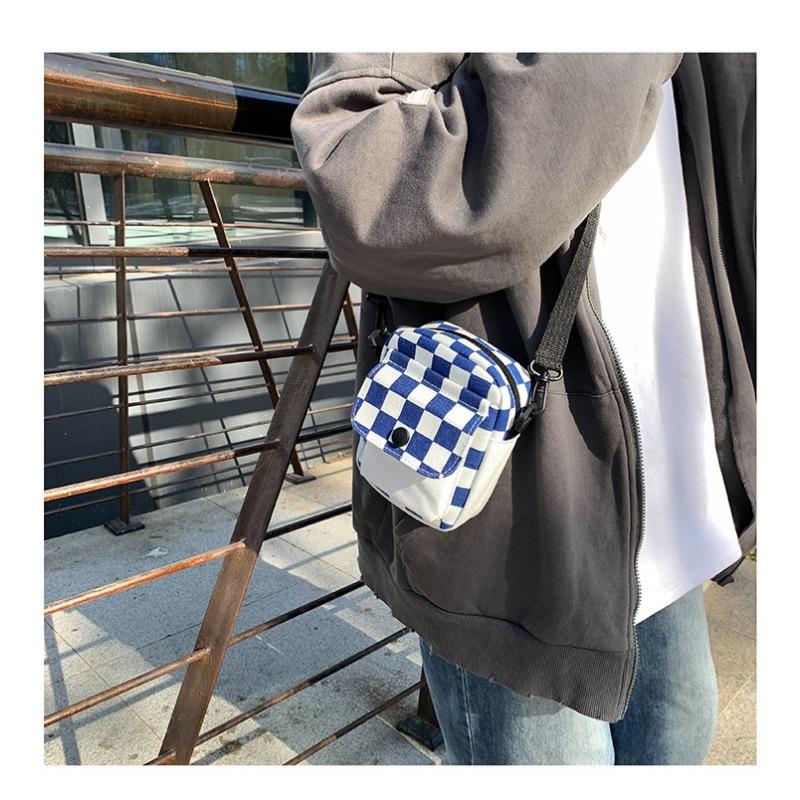 Клетчатая одноплечевая холщовая маленькая женская сумка Harajuku Girl Soft Sister Trend Crossbody Bag