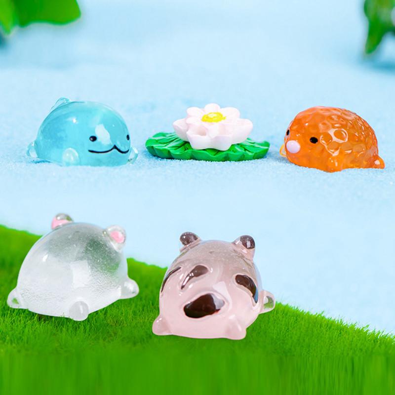Cute Glow-in-the-dark Resin Animal Miniatures For Diy Micro Landscape Decor
