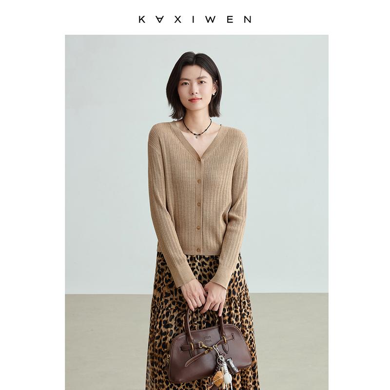 Qianwen Vertical Pit Striped Knitted Sweater