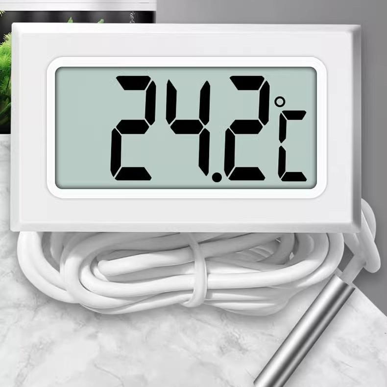 Newcomer Special: High Precision Digital Thermometer with Probe for Fish Tanks