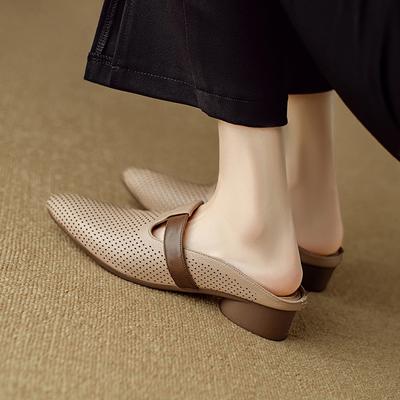 Модные летние женские мюли из натуральной кожи, туфли для женщин с закрытым носком и низким каблуком, женские шлепанцы с круглым носком и ремешком на пятке, ажурные сандалии