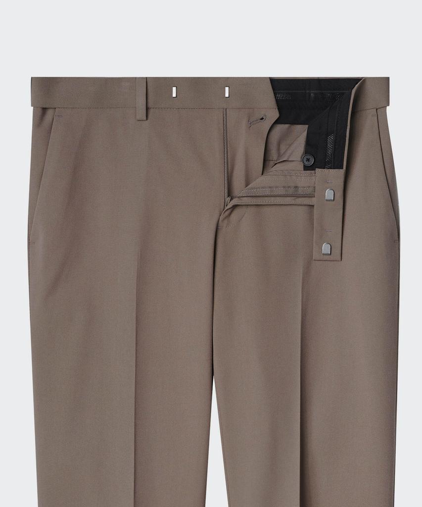 MUSINSA STANDARD Lightweight Tapered Hidden Banding Crop Slacks [Dusty Beige]