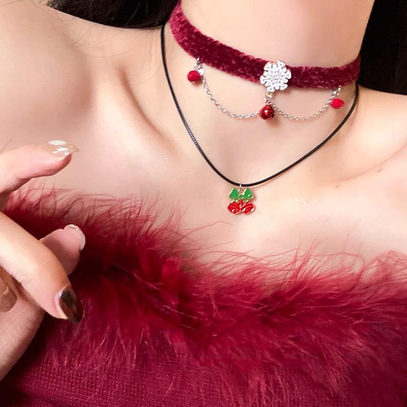 Women's Snowflake Layered Choker Necklace