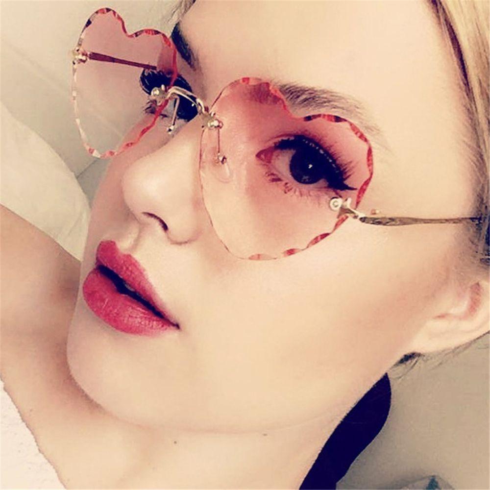 Love Heart Thin Metal Frame SunGlasses for Women Eyewear Heart-Shaped Sunglasses Heart Sunglasses