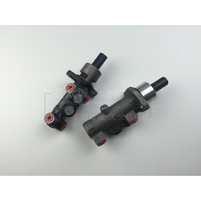 Compatible with Jetta Santana 2000, Jiaozi Pusang, New Show High 4, Old Bora Brake Master Cylinder