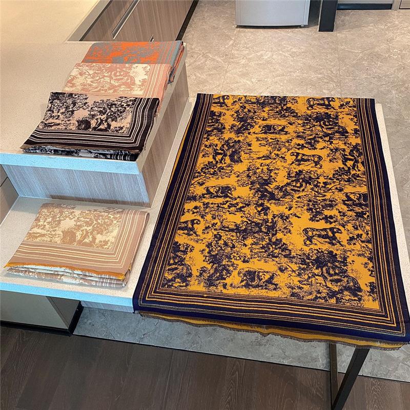 2024 Осень/Зима Новый утолщенный теплый двухсторонний двухцветный шарф из искусственного кашемира с кисточками, высококачественный воротник-шаль