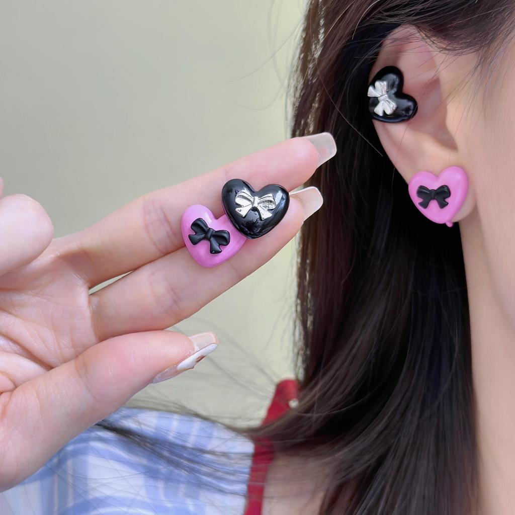 Черно-розовые серьги-бантики в стиле хип-хоп с дизайном в виде сердца и противомоскитной спирали