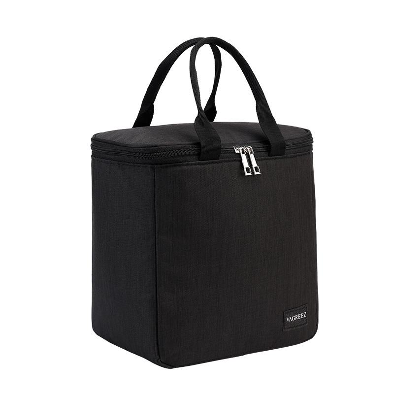 Large Capacity Insulated Lunchbox Bag Made of Oxford Cloth, Ideal for Students and Outdoor Picnics. Lightweight, with Special Zipper Closure.