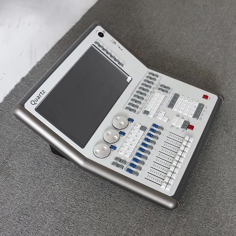 Tiger Quartz Консоль Touch Wing Сценическое освещение Консоль Канал Quartz I5 Dmx512 Контроллер.