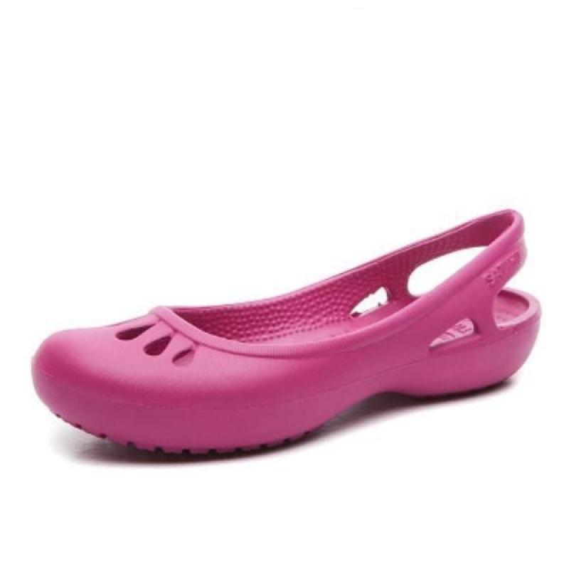 Женская обувь Лето 2024 Новые легкие нескользящие полые туфли Женские сандалии на плоской подошве Пляжные женские сандалии из желе