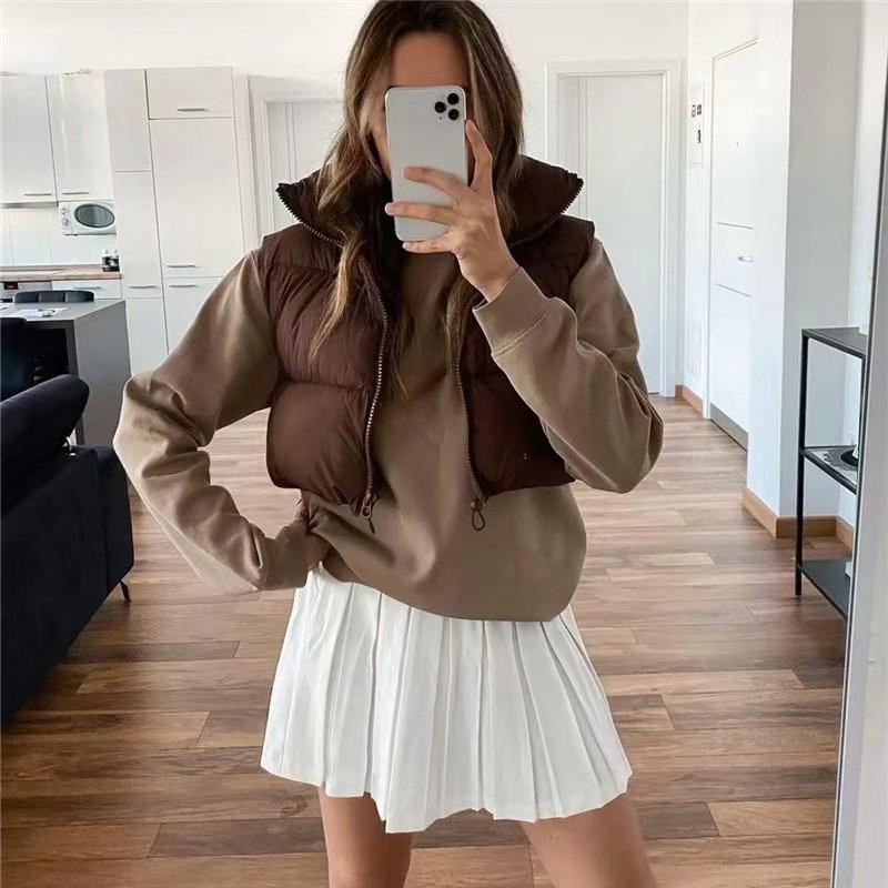 Womens Lightweight Puffer Vest With Stand Collar Zipper Casual Sleeveless Outerwear Fall