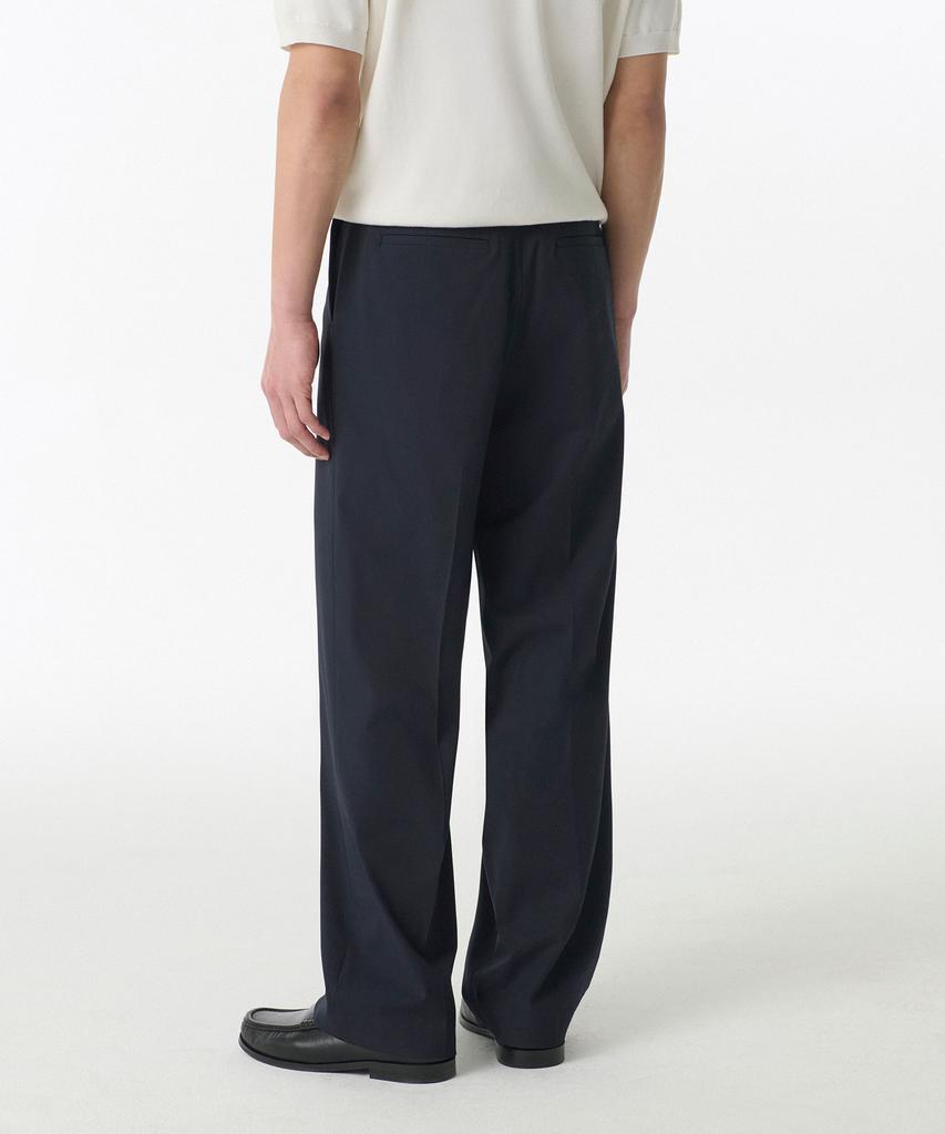 MUSINSA STANDARD Light Plain One-Pleat Wide Hidden Elastic Waist Slacks [Navy]