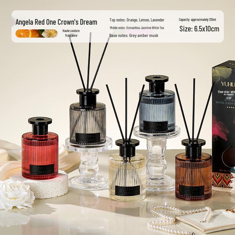 Five-Star Hotel Aromatherapy Rattan Diffuser: Luxurious, Long-Lasting Light Fragrance for Your Bedroom.