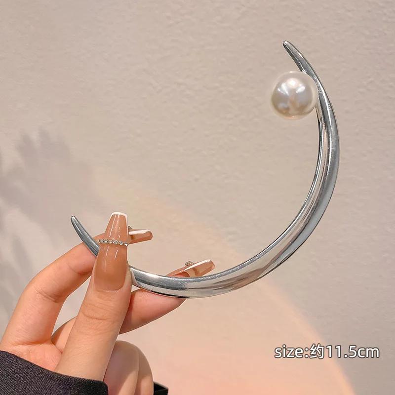 New Chinese Style Sine Moon Hairpin Women Half Moon Hair Sticks Metal Ponytail Coiffure Headdress Girls Jewelry Accessories