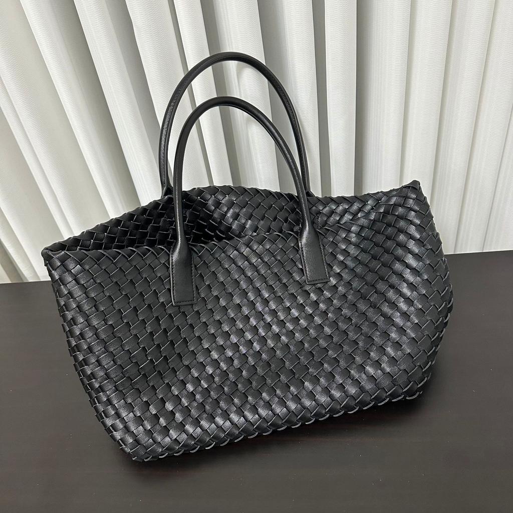 Новая ручная одноплечевая кожаная плетеная женская сумка-тоут, большая вместимость, повседневная плетеная сумка для овощей