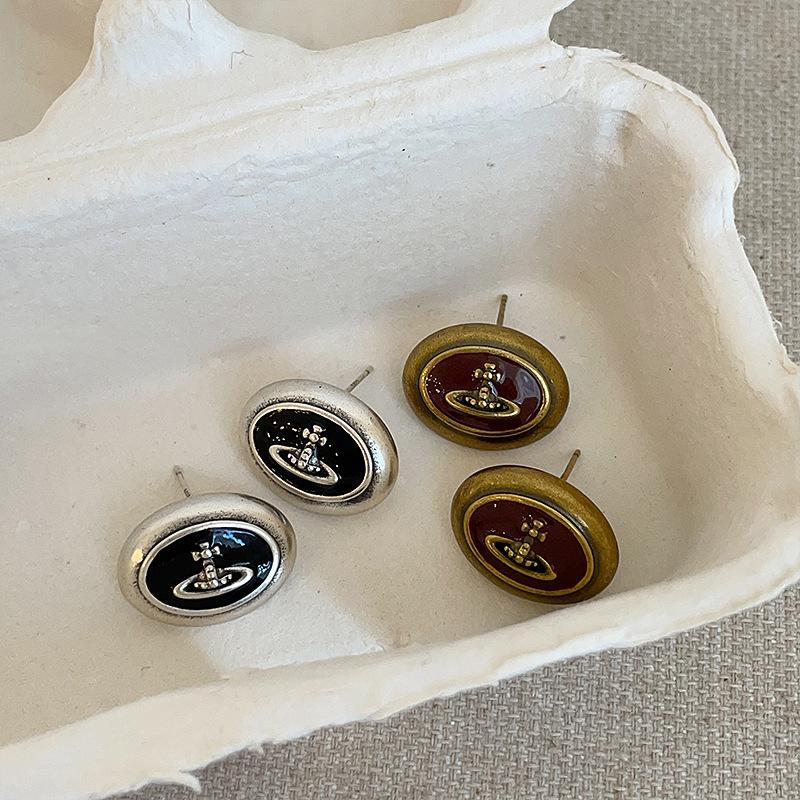 Medieval Style Oval Metal Oil Drop Planet Earrings for Women - Niche Design, Fashionable, Versatile.