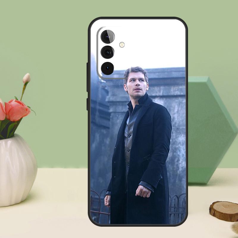 Клаус Майклсон Дневники Вампира Для Samsung Galaxy A26 A54 A34 A14 A52 A32 A12 A13 A33 A53 A15 A16 A36 A56 A06 A35 A55 Чехол