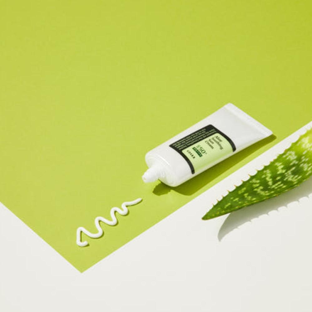 COSRX Успокаивающий солнцезащитный крем с алоэ SPF50 PA+++ 50 мл