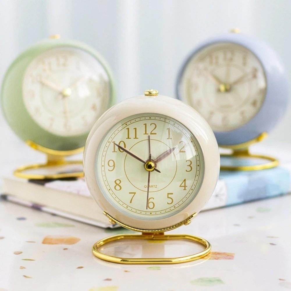 Retro Luminous Alarm Clock Colourful Metal Frame Student Alarm Clock Silent Nordic Style Table Clock Living Room