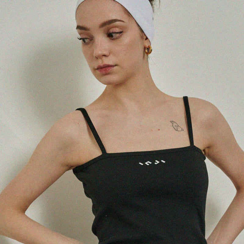 Повязка на голову с логотипом INJIACTIVE белая