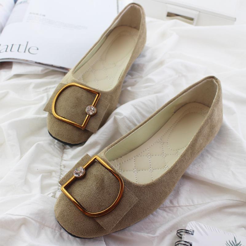 Женская обувь. Туфли на плоской подошве. Удобные повседневные туфли без шнуровки с квадратным носком большого размера, разноцветные.