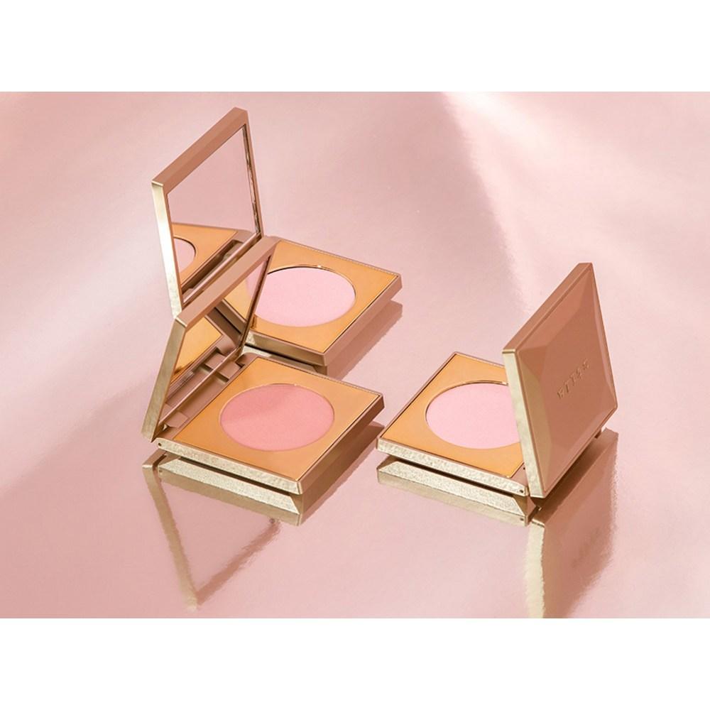 Stila Пудра-румяна с мягким сиянием 3,5 г, Blooming Seoul, 1 шт.