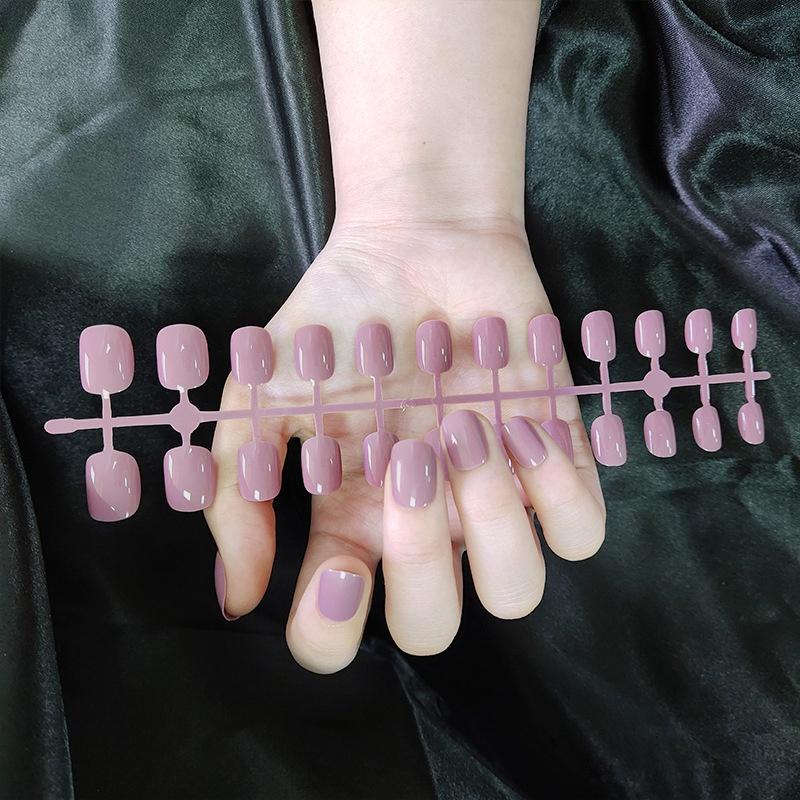Fake Nails, Short Round, No Glue, 24 Pieces