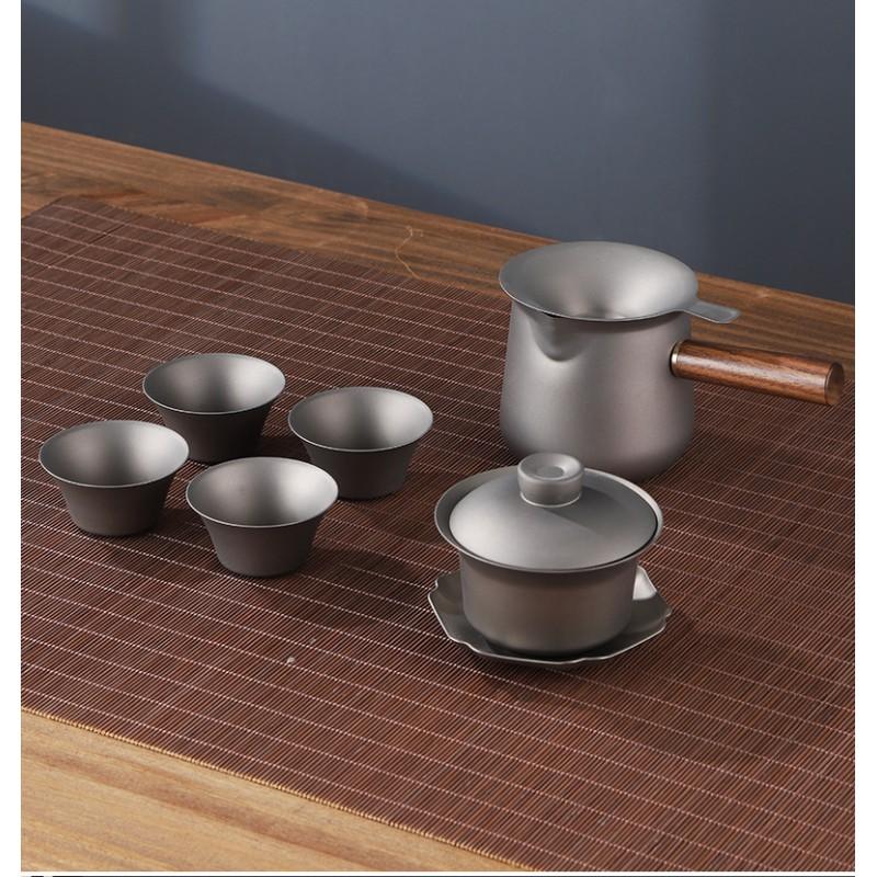Portable Titanium Tea Set Outdoor Use 3-Person Travel Kit With Filter Cup Teapot Modern Minimalist Design