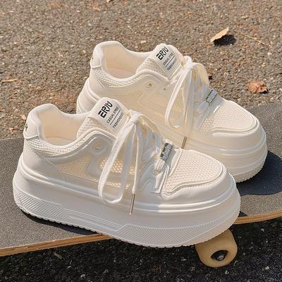 Мода 2025Сетчатые Белые Туфли Женские Дышащие Мягкая Подошва Нескользящая Обувь для Скейтборда Летние Сто Толстая Подошва Увеличивающие Рост Кроссовки