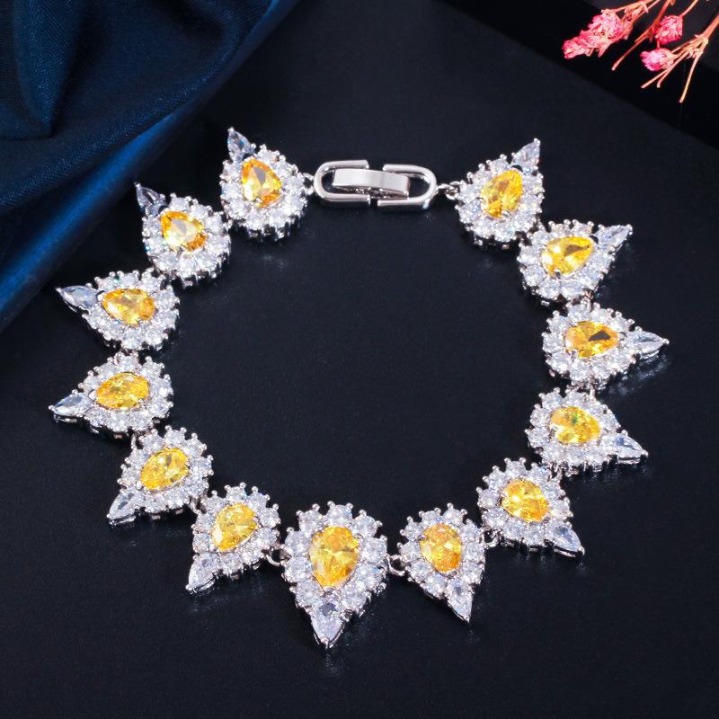 Легкая роскошь Полный бриллиант Циркон Популярные украшения Женский гальванизированный платиновый браслет браслет