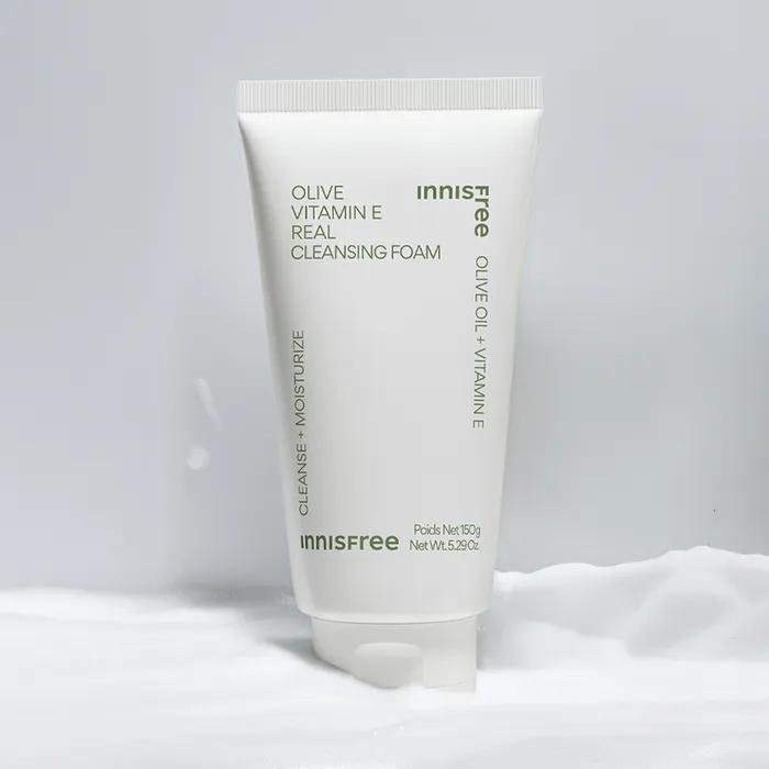 Очищающая пенка Real с витамином Е, олива, 150 г