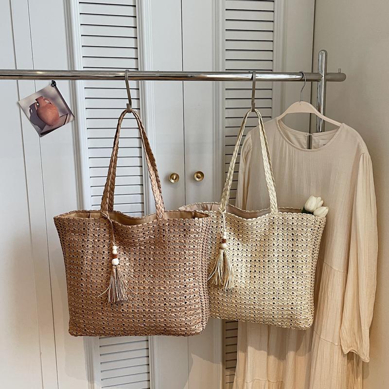 New large-capacity tote bag women's casual simple straw bag seaside vacation women's bag niche underarm commuter bag