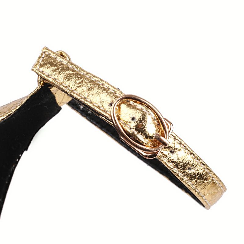 Женские сандалии на высоком каблуке. Женские сандалии на очень высоком каблуке на платформе. Летняя обувь.