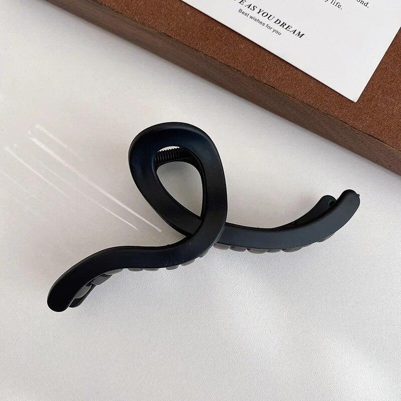 Винтажные кофейные когти для волос, модные полые заколки для волос с геометрическим рисунком, заколки для волос в виде краба и акулы, головные уборы для женщин, вечерние аксессуары для волос