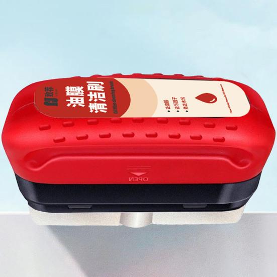 Удаление масляной пленки и пятен на стекле автомобиля. Очиститель лобового стекла. Экологичный, долговечный, портативный.